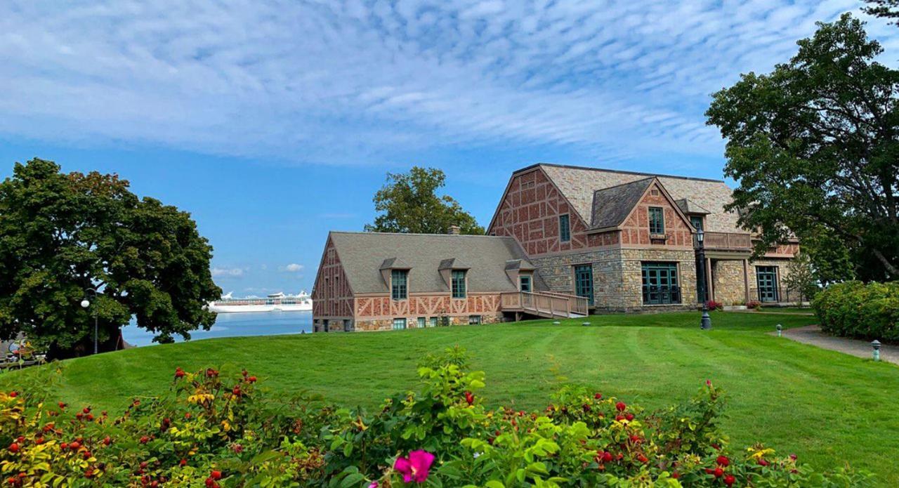 Holiday Inn Bar Harbor Regency Hotel By Ihg Exterior foto